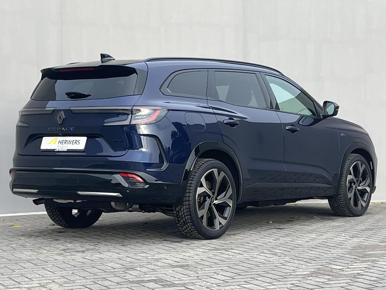 Renault ESPACE E-Tech full hybrid 200 esprit Alpine 5p. / Panoramadak / 360 Graden Camera / Elektrisch Verstelbare Bestuurdersstoel met Massage & Geheugen / Adaptief Cruise Control / Stoel- Stuur & Voorruitverwarming /