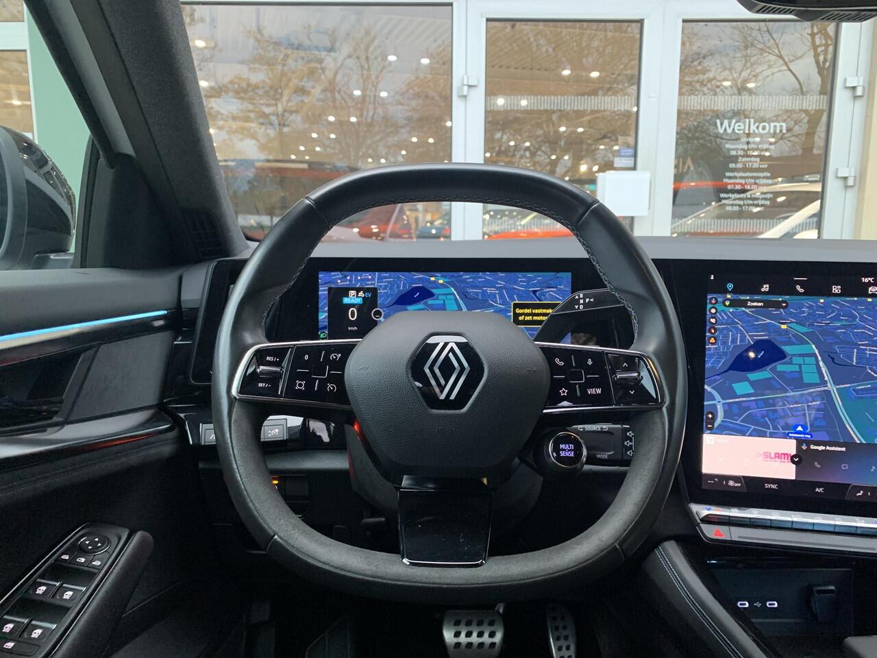 Renault ESPACE E-Tech full hybrid 200 esprit Alpine 7p. | Navigatie | Cruise Control | Achteruitrijcamera | Trekhaak | All season banden