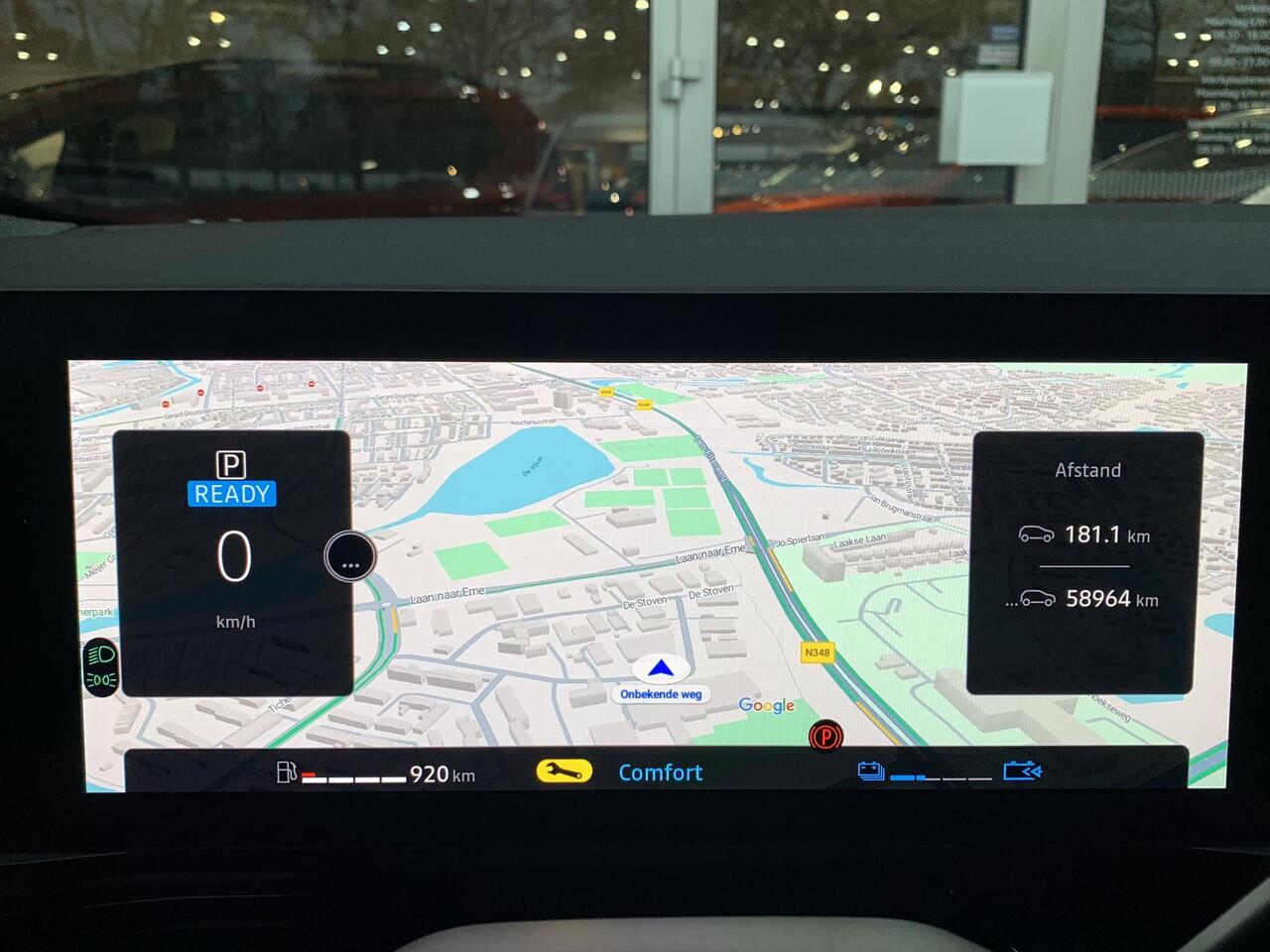 Renault ESPACE E-Tech full hybrid 200 esprit Alpine 7p. | Navigatie | Cruise Control | Achteruitrijcamera | Trekhaak | All season banden