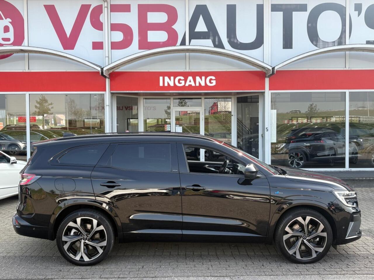 Renault ESPACE E-TECH FULL HYBRID 200 ESPRIT ALPHINE 12-2023. 7PERS AUT. PANO 360-CAMERA LED