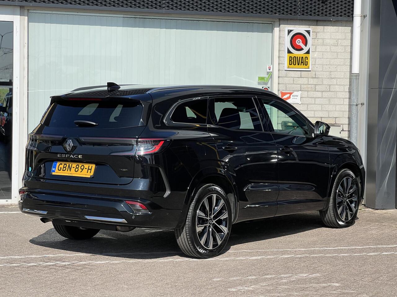 Renault ESPACE E-Tech full hybrid 200 techno 7p. | Pack Around View Camera | Google Maps geïntegreerd | Elektrische Achterklep |
