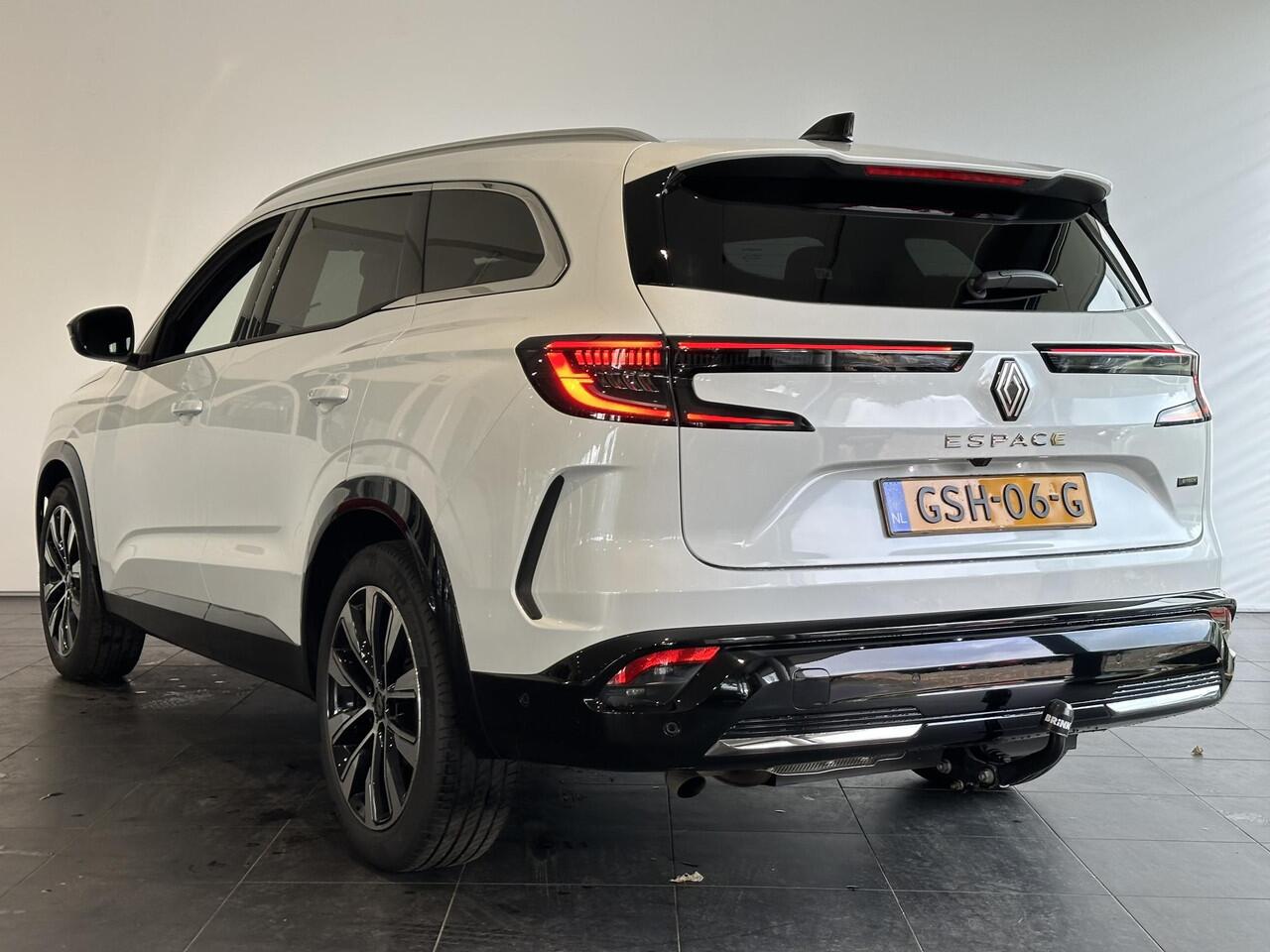 Renault ESPACE E-Tech full hybrid 200 techno 5p. | TREKHAAK | ELEKTRISCHE STOELEN EN ACHTERKLEP | STOEL-/STUURVERWARMING | ACHTERUITRIJCAMERA