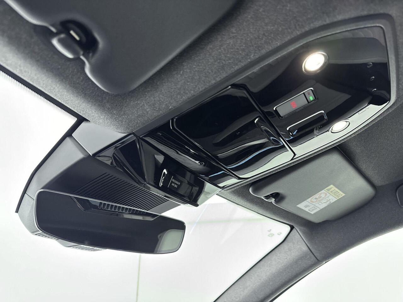 Renault ESPACE E-Tech full hybrid 200Pk iconic 7p. Automaat | Navigatie | Climate Control | Cruise Control Adaptief | 4Control | Apple Carplay/Android Auto | Stoel - en Stuur en Voorruitverwarming | Harman Kardon Premium Sound | Lederen Bekleding 'Initiale Paris' in G