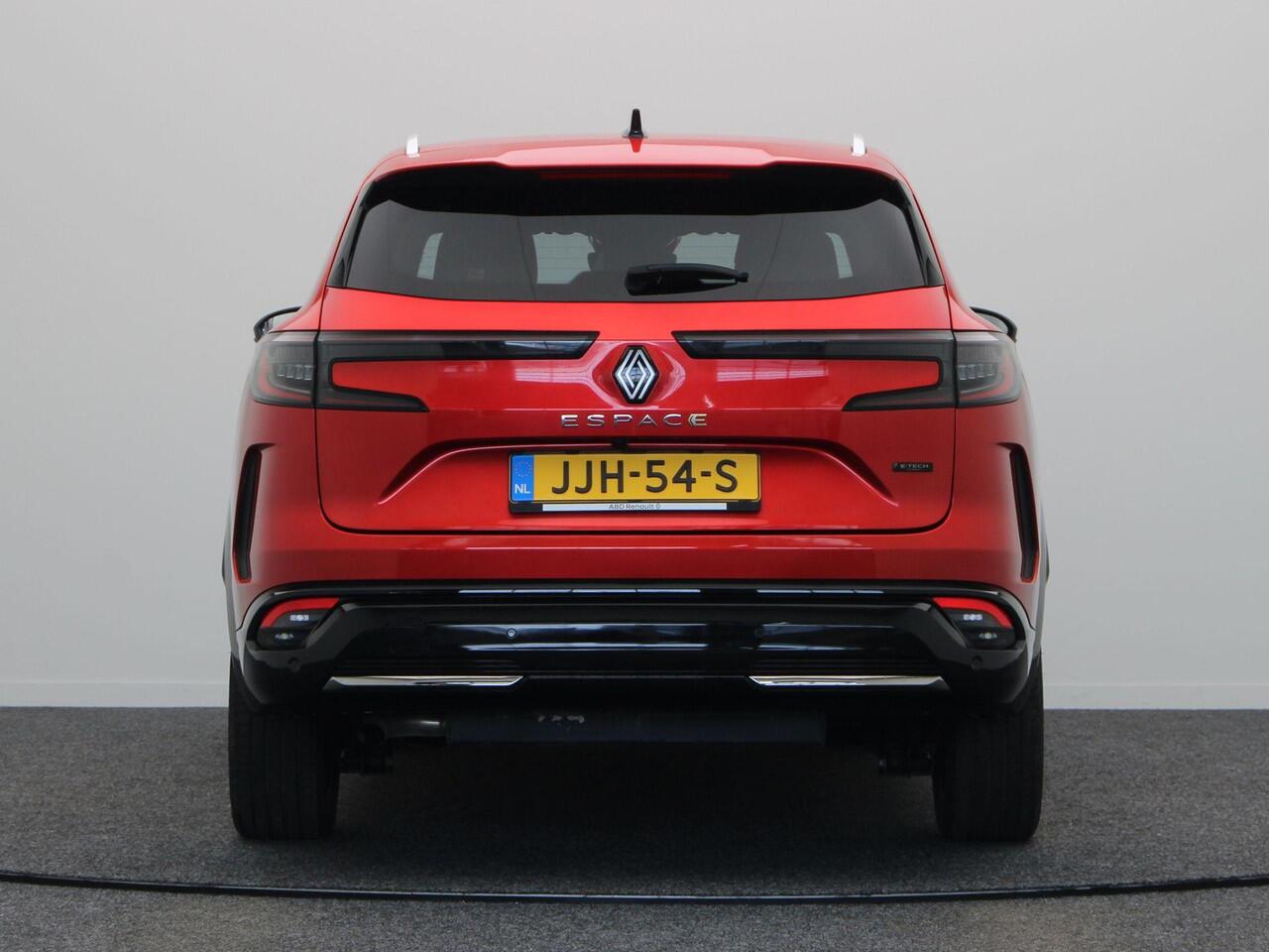 Renault ESPACE E-Tech full hybrid 200pk techno 7p. | Active driver assist | 360 graden camera | Stoelverwarming |