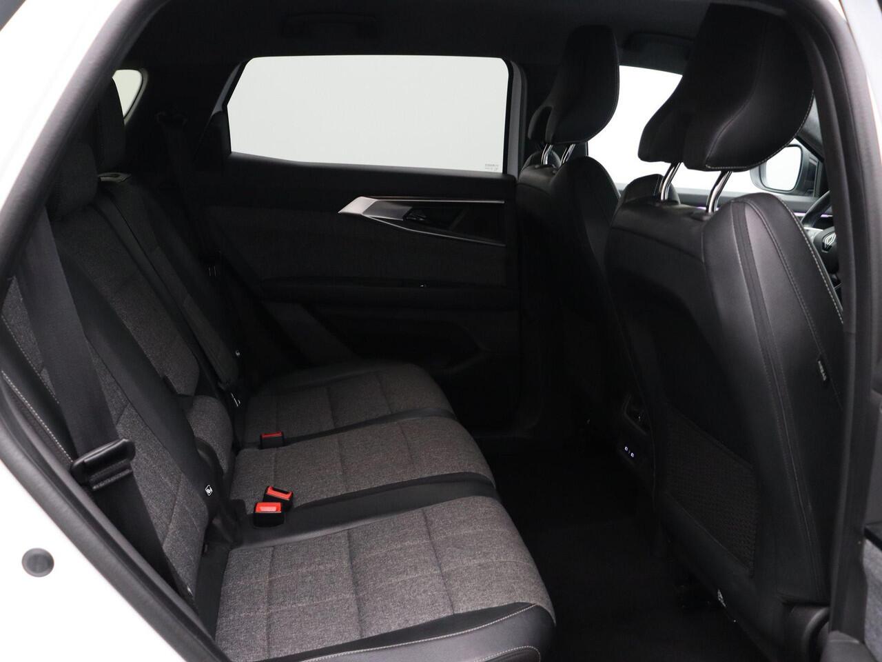 Renault ESPACE E-Tech full hybrid 200 techno 7p. | 7 persoons | Adaptieve cruise control | elektrisch bedienbare kofferklep | Stuur verwarming | 360 graden camera |