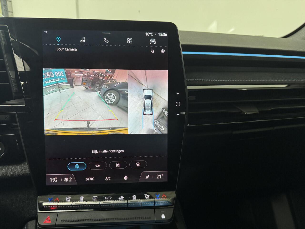 Renault ESPACE E-Tech full hybrid 200 Esprit Alpine 7p. | Navigatie | 360° Camera | Harman / Kardon | Matrix LED | Trekhaak | All-Season Banden |