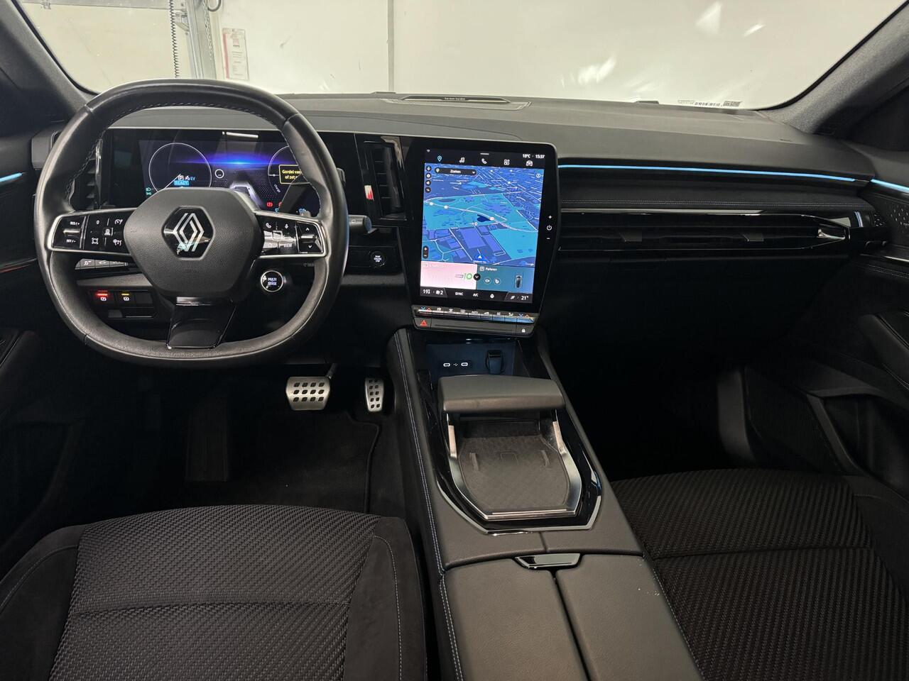 Renault ESPACE E-Tech full hybrid 200 Esprit Alpine 7p. | Navigatie | 360° Camera | Harman / Kardon | Matrix LED | Trekhaak | All-Season Banden |