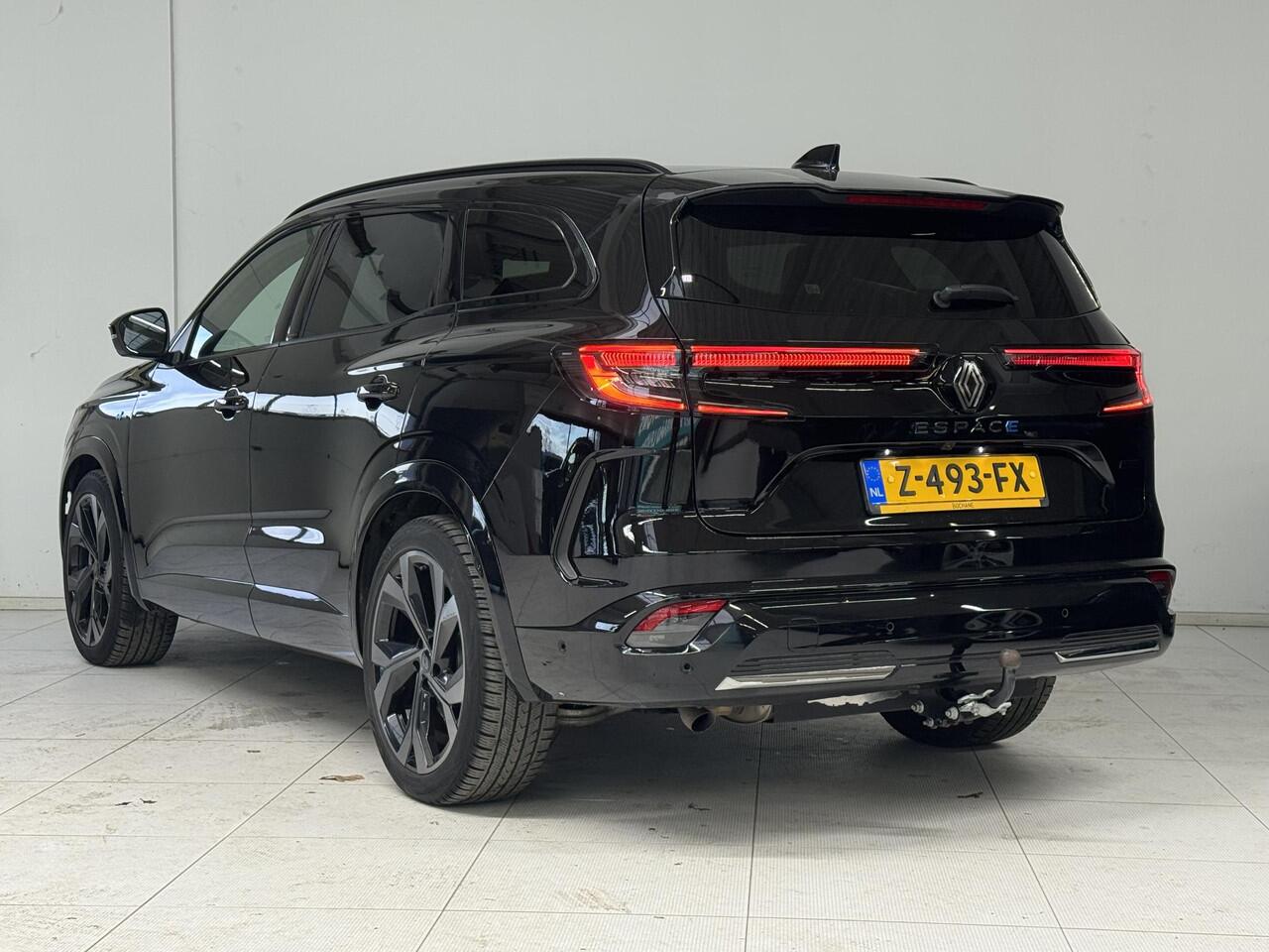 Renault ESPACE E-Tech full hybrid 200 Esprit Alpine 7p. | Navigatie | 360° Camera | Harman / Kardon | Matrix LED | Trekhaak | All-Season Banden |