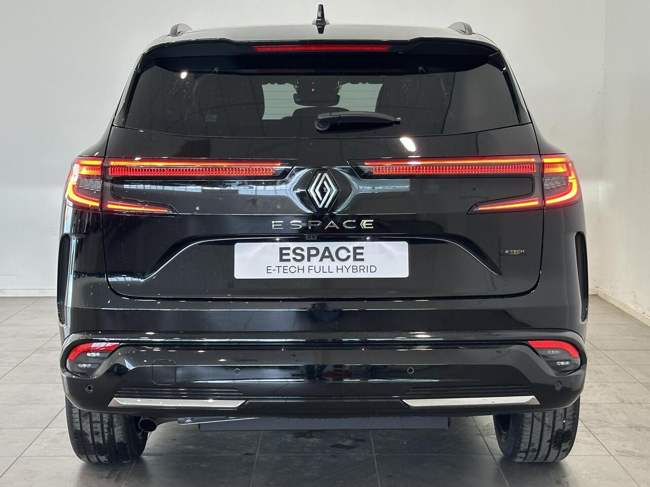 Renault ESPACE 1.2 E-Tech Full Hybrid 200 Iconic 7p. | Matrix LED | Panoramadak | Harman Kardon | Pack Advanced Driving Assist | Van: ¤ 59.882,- nu rijklaar voor: ¤ 55.132,-
