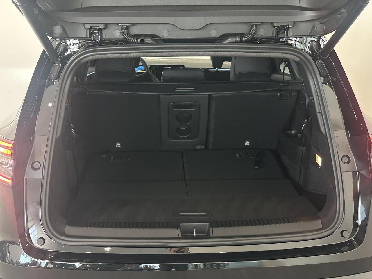 Renault ESPACE 1.2 E-Tech Full Hybrid 200 Iconic 7p. | Matrix LED | Panoramadak | Harman Kardon | Pack Advanced Driving Assist