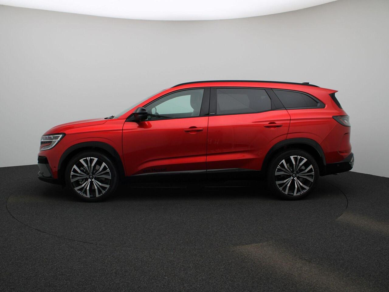 Renault ESPACE E-Tech full hybrid 200 iconic 7p. | Head-up Display | 4Control | 360-graden Camera | Stoel- & Stuurwielverwarming | Voorruit Verwarmd | Elektrisch Verstelbare Stoelen | Lederen Bekleding 'Gris Sable' | Adaptieve Cruise Control | 20" LMV "Effie'