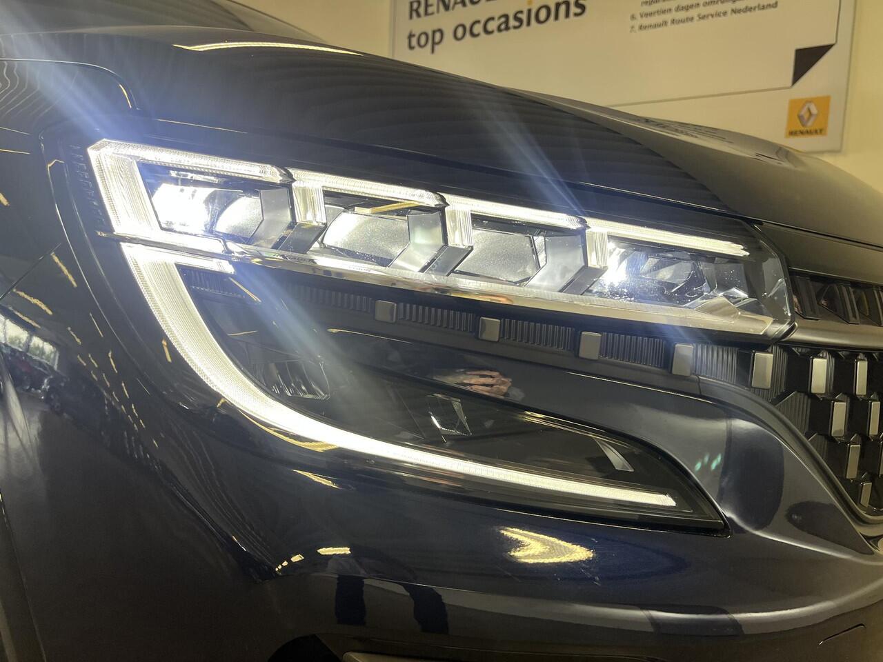 Renault ESPACE E-Tech full hybrid 200 esprit Alpine 7p. APPLE CARPLAY ANDROID AUTO / CLIMATE CONTROLE PARKEERSENSOREN RONDOM / CAMERA / ELEKTRISCHE ACHTERKLEP / ADAPTIEVE CRUISE CONTROLE.