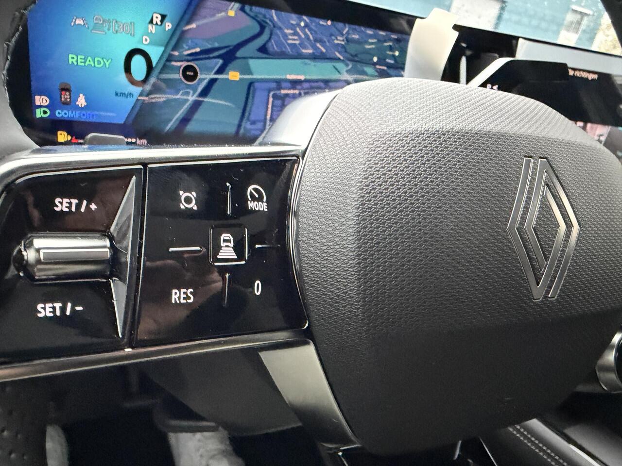 Renault ESPACE E-Tech full hybrid 200 techno 7p.