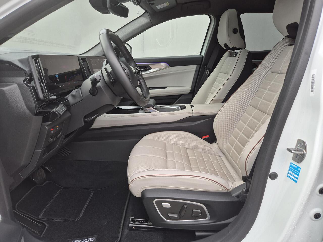 Renault ESPACE E-Tech full hybrid 200 iconic 7p. Automaat / 7 Persoons / /Dealer onderhouden / Fabrieksgarantie tot 02-2027 / Pack Harman Kardon premium sound / Pack Advanced Drive Assist / Trekgewicht 1500 kg / Allseason banden / HUD / Panoramadak /