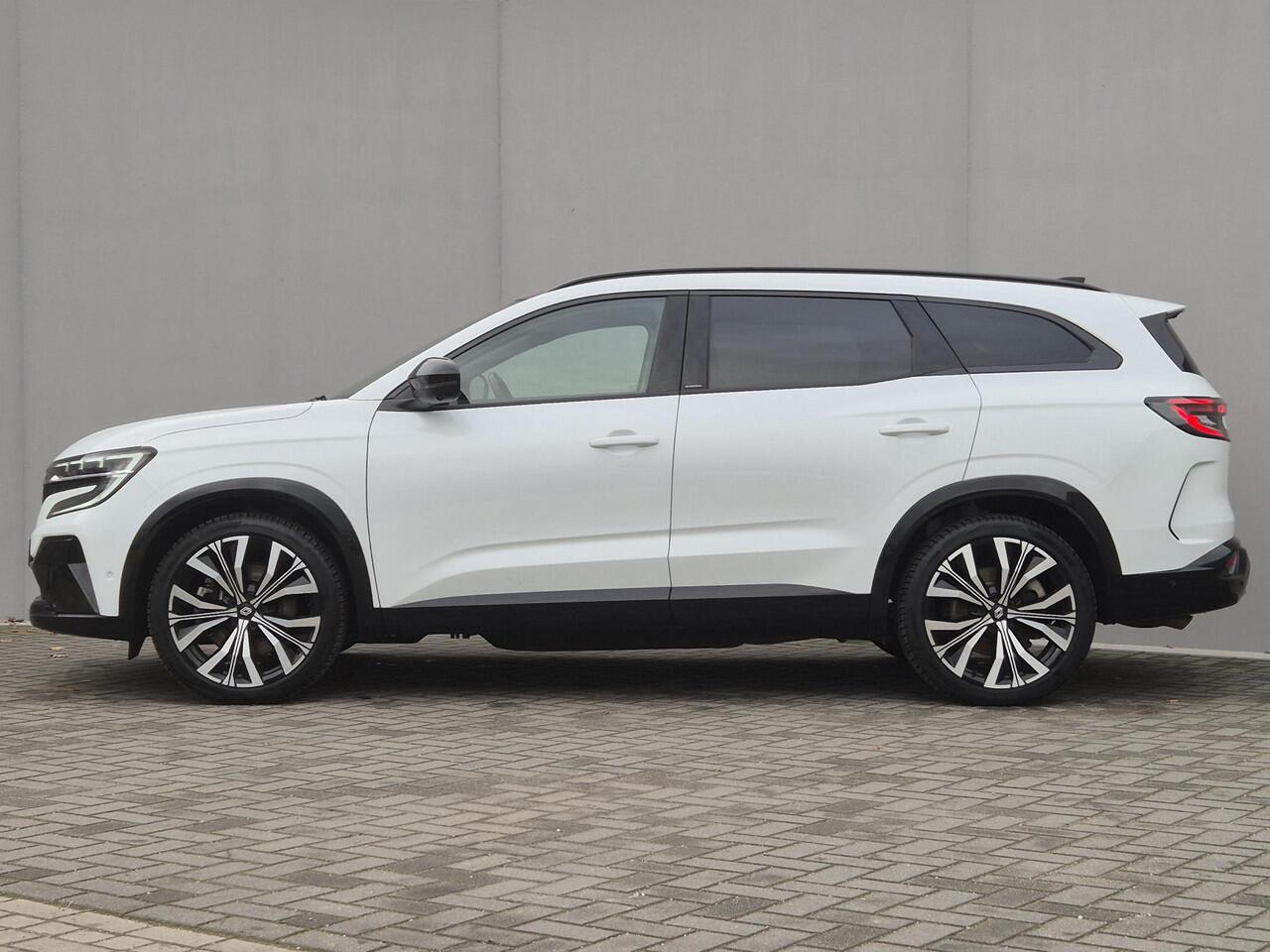 Renault ESPACE E-Tech full hybrid 200 iconic 7p. Automaat / 7 Persoons / /Dealer onderhouden / Fabrieksgarantie tot 02-2027 / Pack Harman Kardon premium sound / Pack Advanced Drive Assist / Trekgewicht 1500 kg / Allseason banden / HUD / Panoramadak /