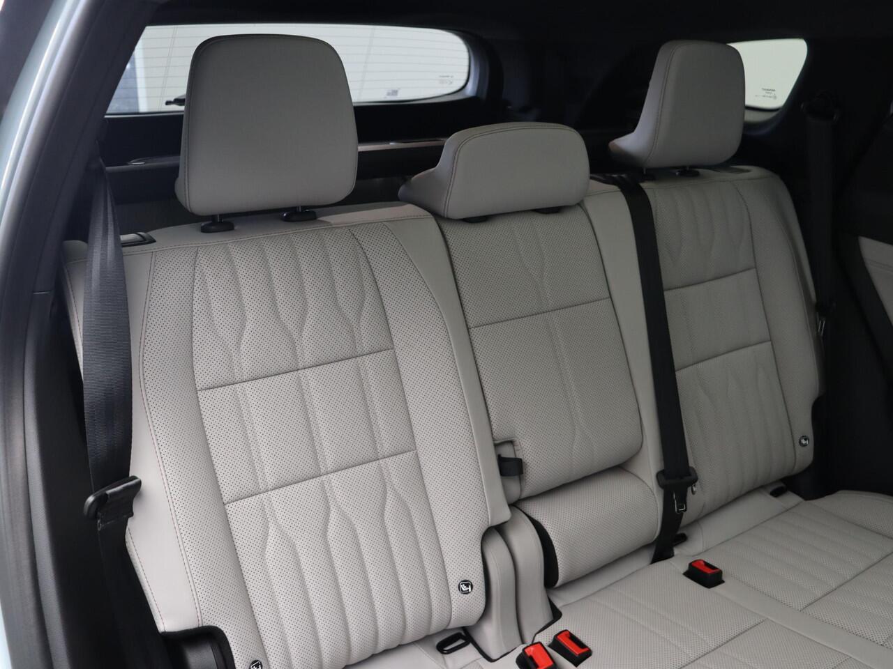 Renault ESPACE E-Tech full hybrid 200pk iconic 7p. | Harman kardon | Panoramisch vast glazen dak | HUD | Matrix LED koplampen |