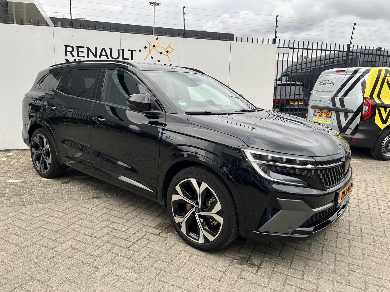 Renault ESPACE E-Tech full hybrid 200 esprit Alpine 7p. / AUTOMAAT / 7 PERSOONS / CAMERA 360 / APPLE CARPLAY / ANDROID AUTO