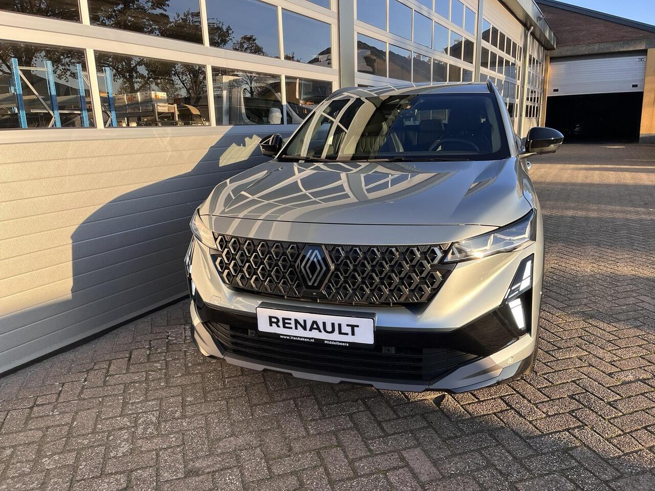 Renault ESPACE E-Tech full hybrid 200 iconic 7p. VOORRAADVOORDEEL !!!