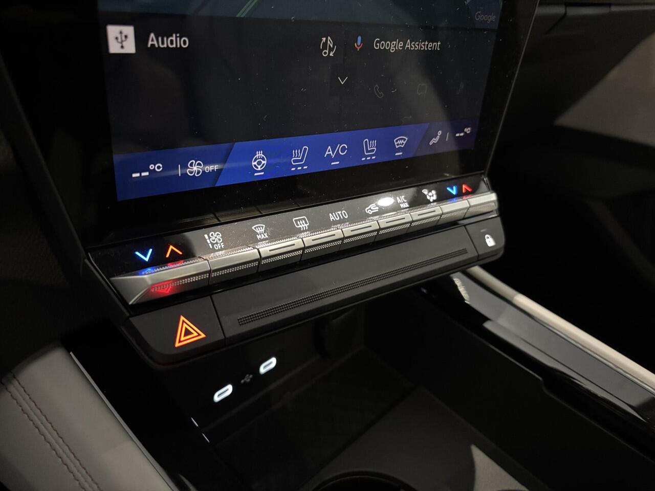 Renault ESPACE E-Tech full hybrid 200 iconic 7p. / Pack Vision/ Pack Light & Sound /