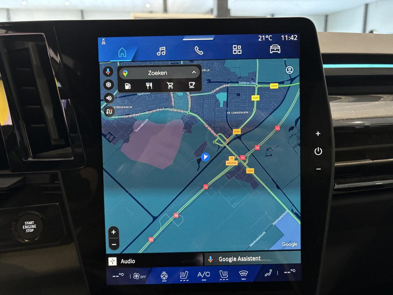 Renault ESPACE E-Tech full hybrid 200 iconic 7p. / Pack Vision/ Pack Light & Sound /