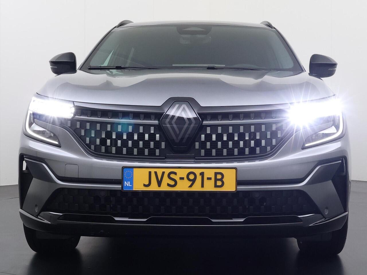 Renault ESPACE E-Tech full hybrid 200 esprit Alpine 7pl VAN ¤43.900,- NU VOOR SLECHTS ¤39.877,- Uw LENTEVOORDEEL ¤4.023,- |7 Persoons | 20 inch | Adaptieve cruise control | Fabrieksgarantie tot 7-2027 | stoel + stuurverwarming | BTW verrekenbaar |