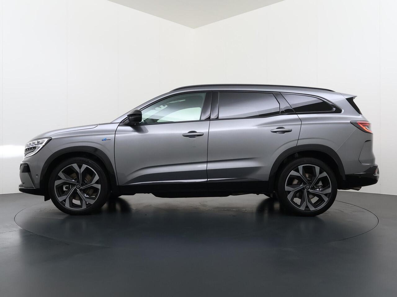 Renault ESPACE E-Tech full hybrid 200 esprit Alpine 7pl VAN ¤43.900,- NU VOOR SLECHTS ¤39.877,- Uw LENTEVOORDEEL ¤4.023,- |7 Persoons | 20 inch | Adaptieve cruise control | Fabrieksgarantie tot 7-2027 | stoel + stuurverwarming | BTW verrekenbaar |