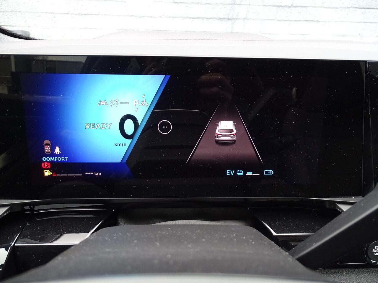 Renault ESPACE E-Tech full hybrid 200 iconic 7p. PACK LIGHT & SOUND / PACK VISION / ALL SEASON BANDEN / GRIS SABLE LEER