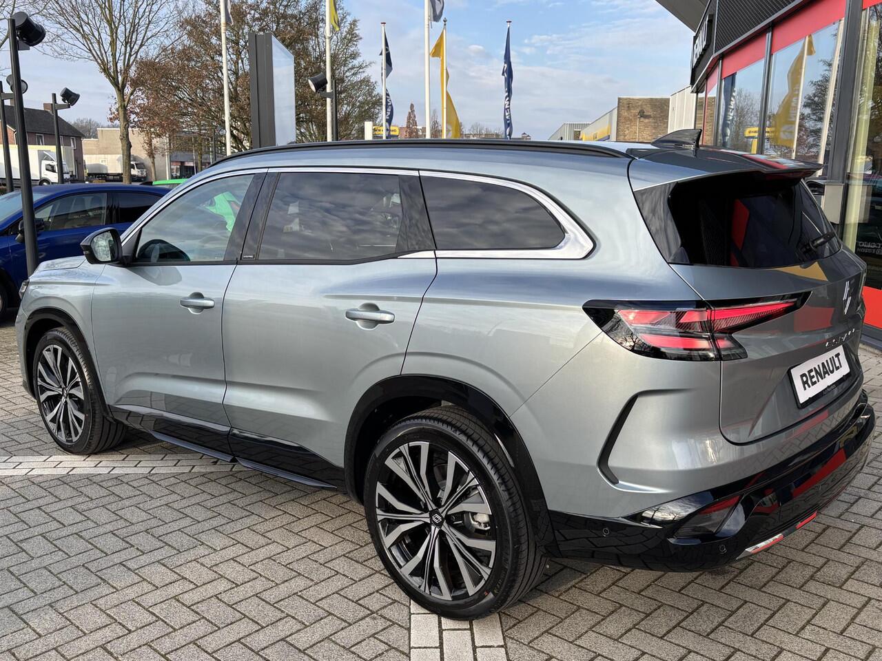 Renault ESPACE E-Tech full hybrid 200 iconic 7p. l Meer dan ¤ 4.000 voorraadvoordeel! l Gratis 5 jaar fabrieksgarantie! l Uit voorraad leverbaar!