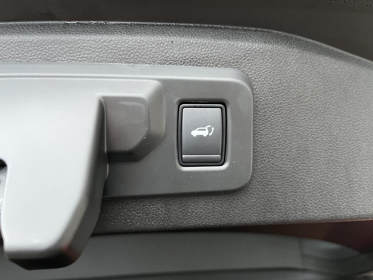 Renault ESPACE E-Tech full hybrid 200 esprit Alpine 5p. | Pack Comfort | Pack Privilège | Pack Light & Sound | Pack Around View Camera |