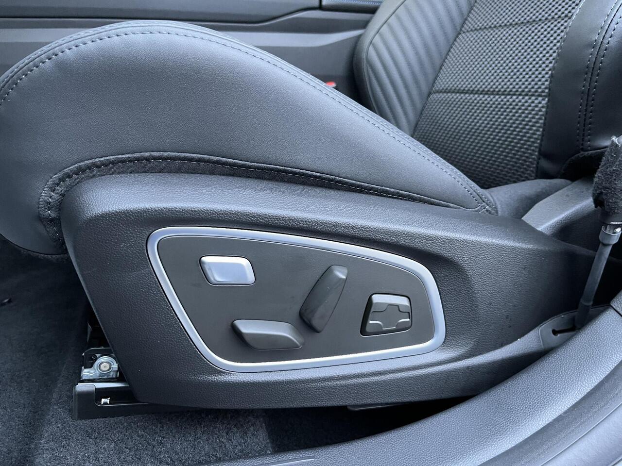Renault ESPACE E-Tech full hybrid 200 esprit Alpine 5p. | Pack Comfort | Pack Privilège | Pack Light & Sound | Pack Around View Camera |