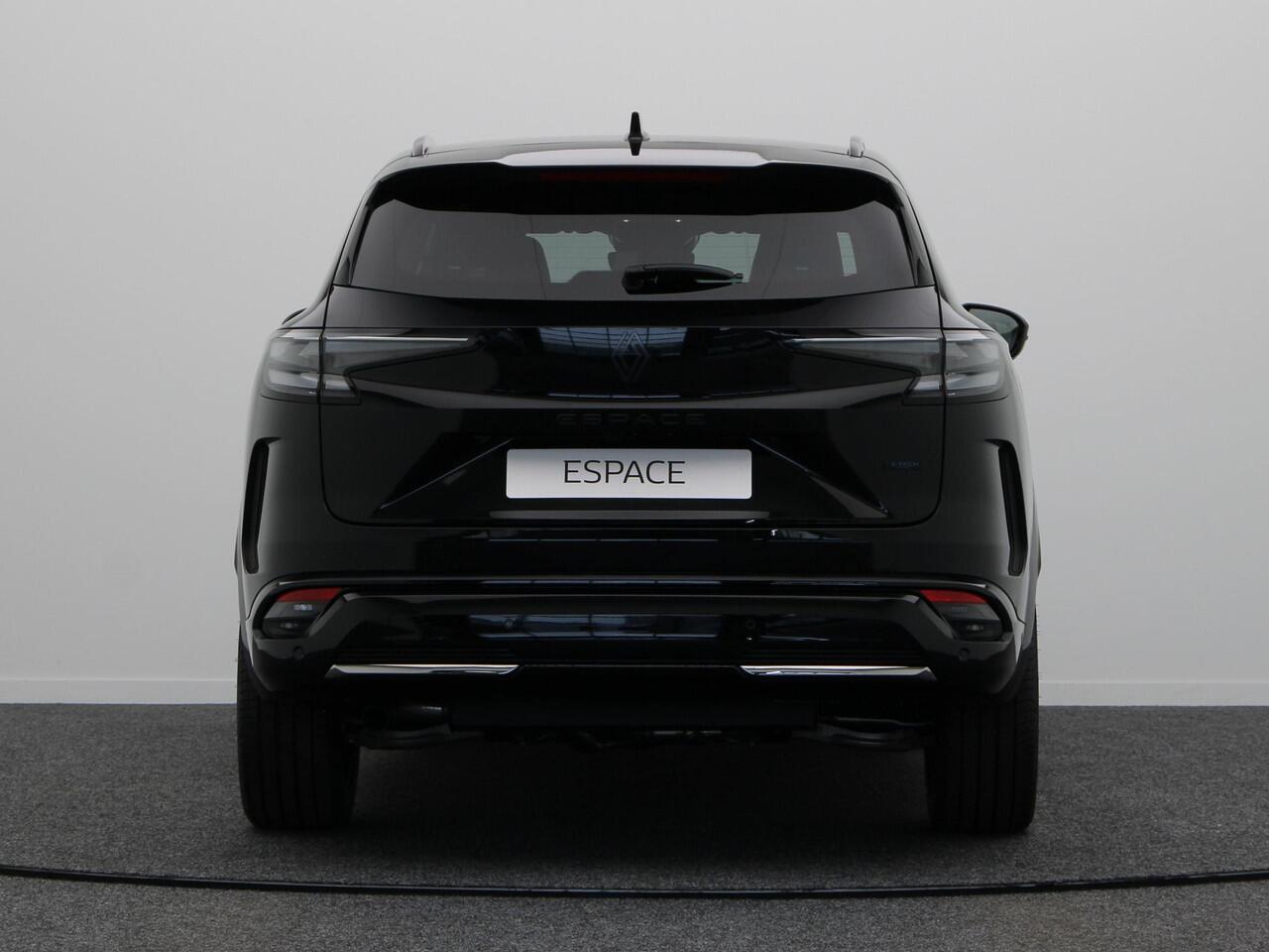 Renault ESPACE E-Tech full hybrid 200pk esprit Alpine 7p. | Vijf jaar garantie | 360 graden camera | Panoramisch vast dak | Harman Kardon | Elek. verstelbare stoelen |