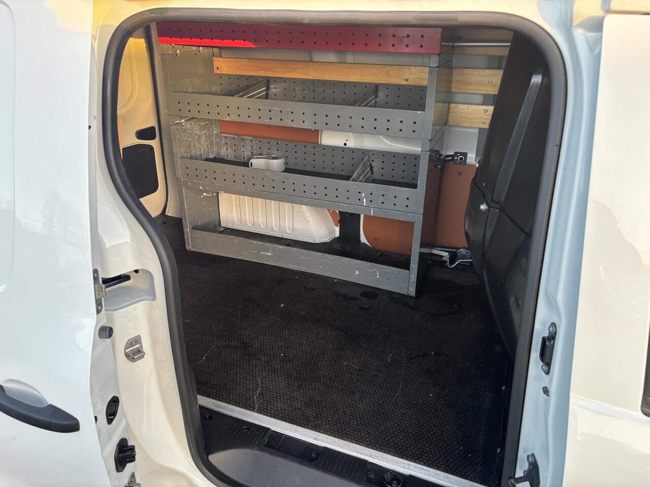 Renault EXPRESS 1.5 dCi 95*NIEUW MODEL*CAMERA*A/C*CRUISE*NAVI*TEL*