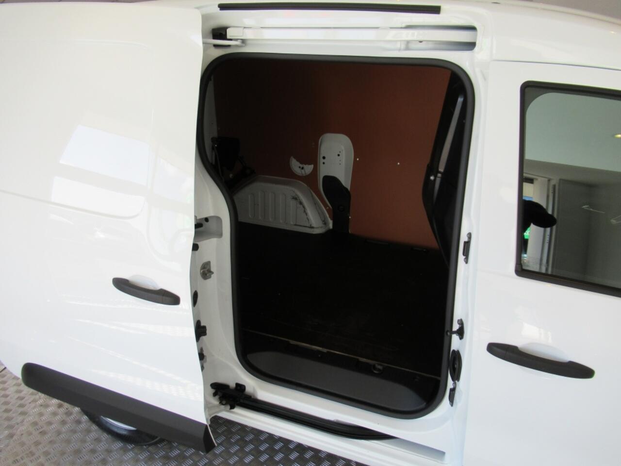 Renault EXPRESS 1.5 dCi 95pk Comfort, Betimmering, Parkeersensoren