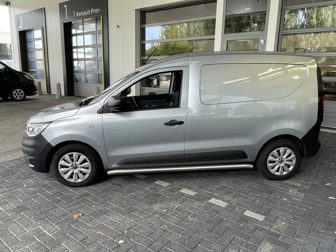 Renault EXPRESS 1.5 dCi 75 Comfort + | Navigatie | Achteruitrijcamera | Trekhaak | All-Season banden | Betimmering