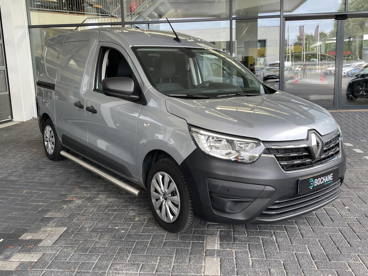 Renault EXPRESS 1.5 dCi 75 Comfort + | Navigatie | Achteruitrijcamera | Trekhaak | All-Season banden | Betimmering