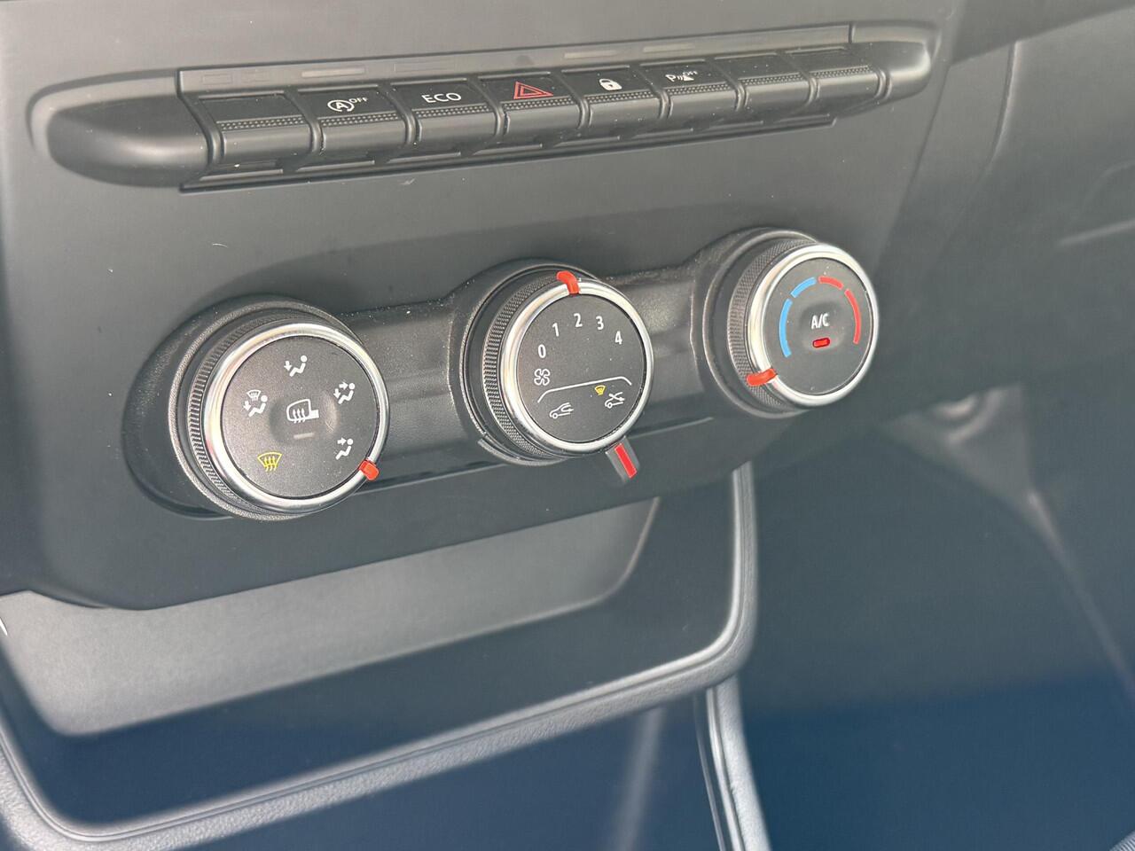 Renault EXPRESS 1.5 dCi 75 Comfort + | Trekhaak | Achteruitrijcamera | Dodehoek detectie | Parkeersensoren | DAB | Airco | Cruise Control |