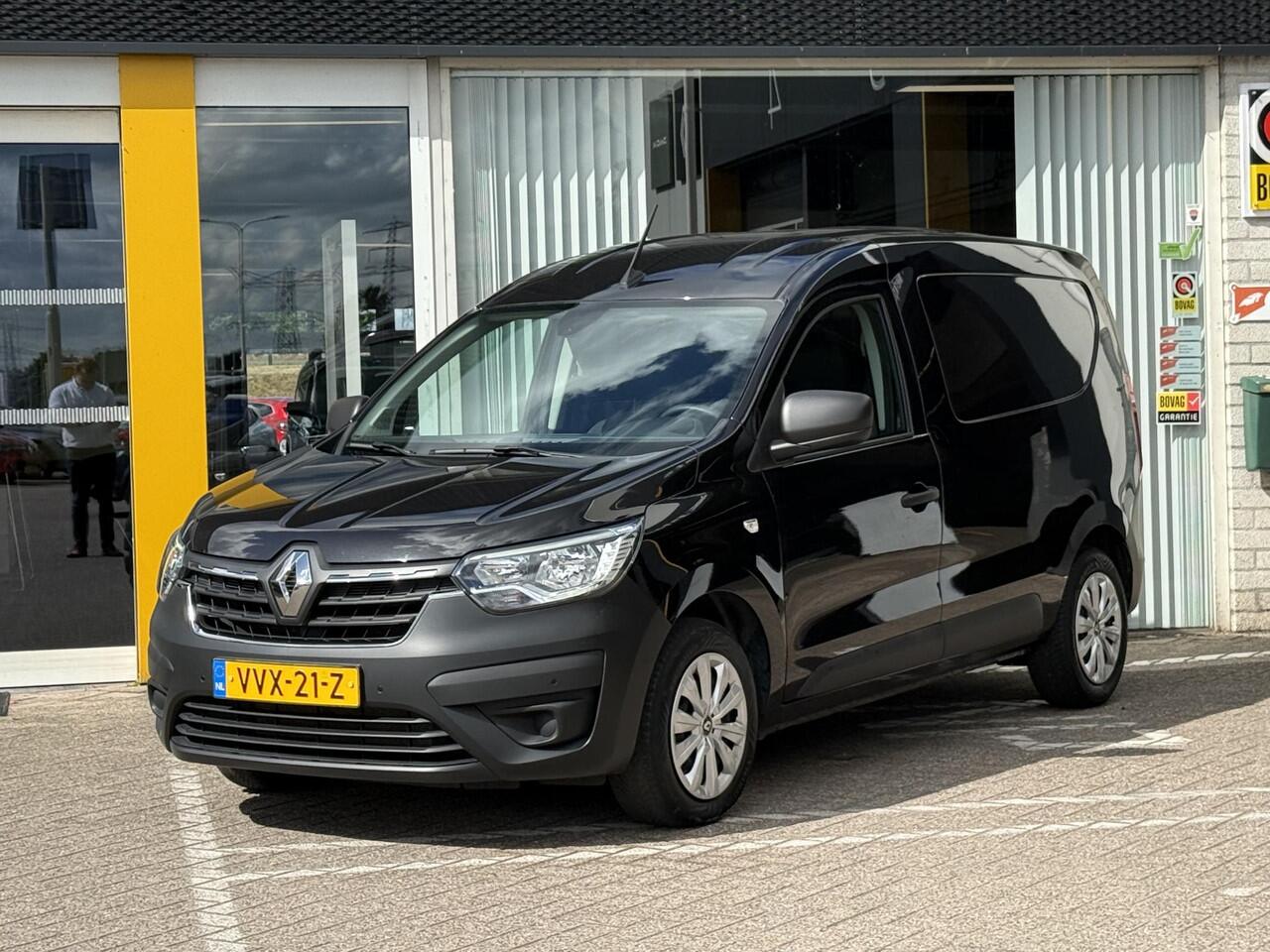 Renault EXPRESS 1.5 dCi 75 Comfort + | Trekhaak | Achteruitrijcamera | Dodehoek detectie | Parkeersensoren | DAB | Airco | Cruise Control |