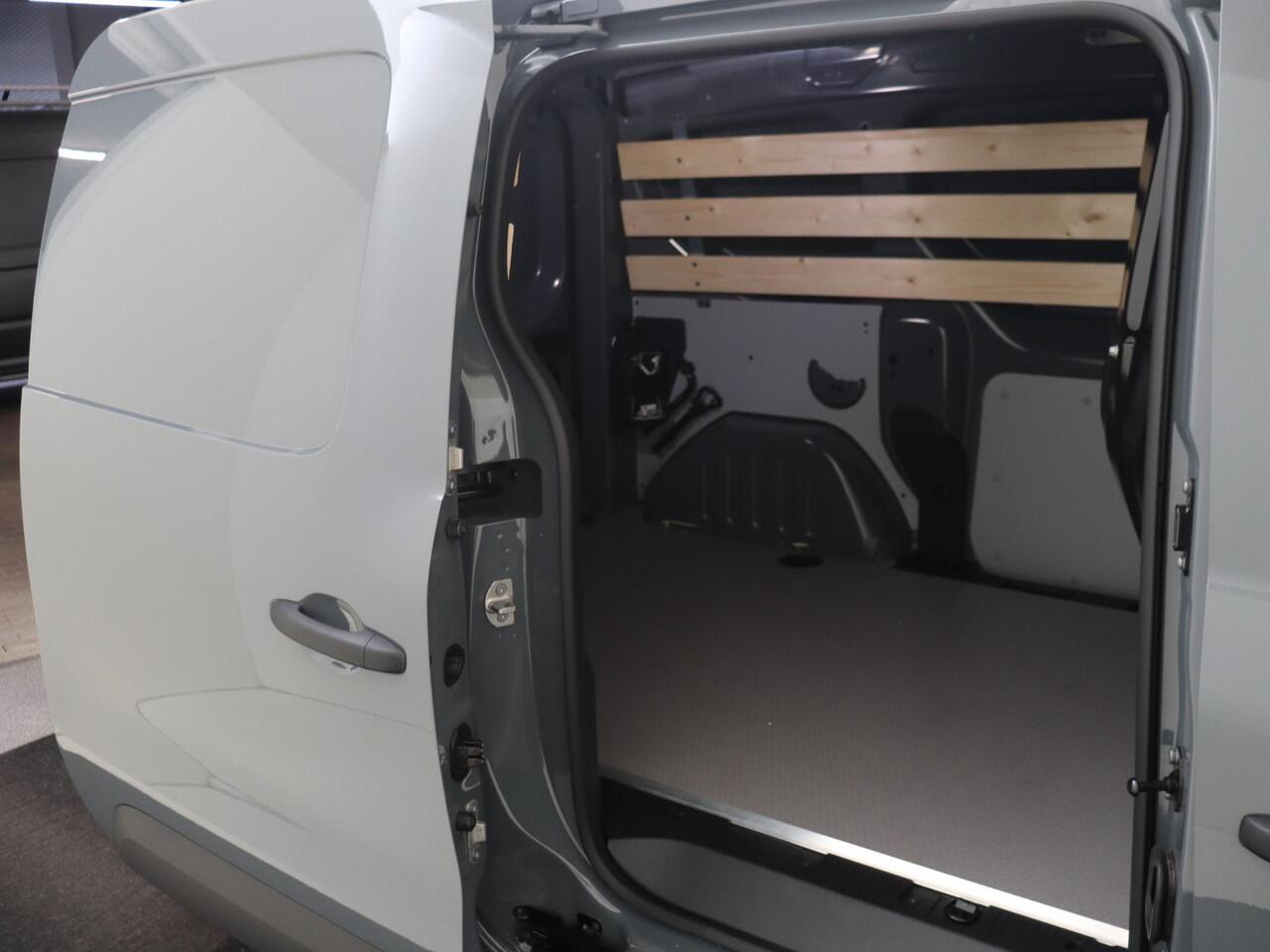 Renault EXPRESS dCi 75 Comfort + | Betimmering | Achteruitrijcamera | Navigatie | Airco