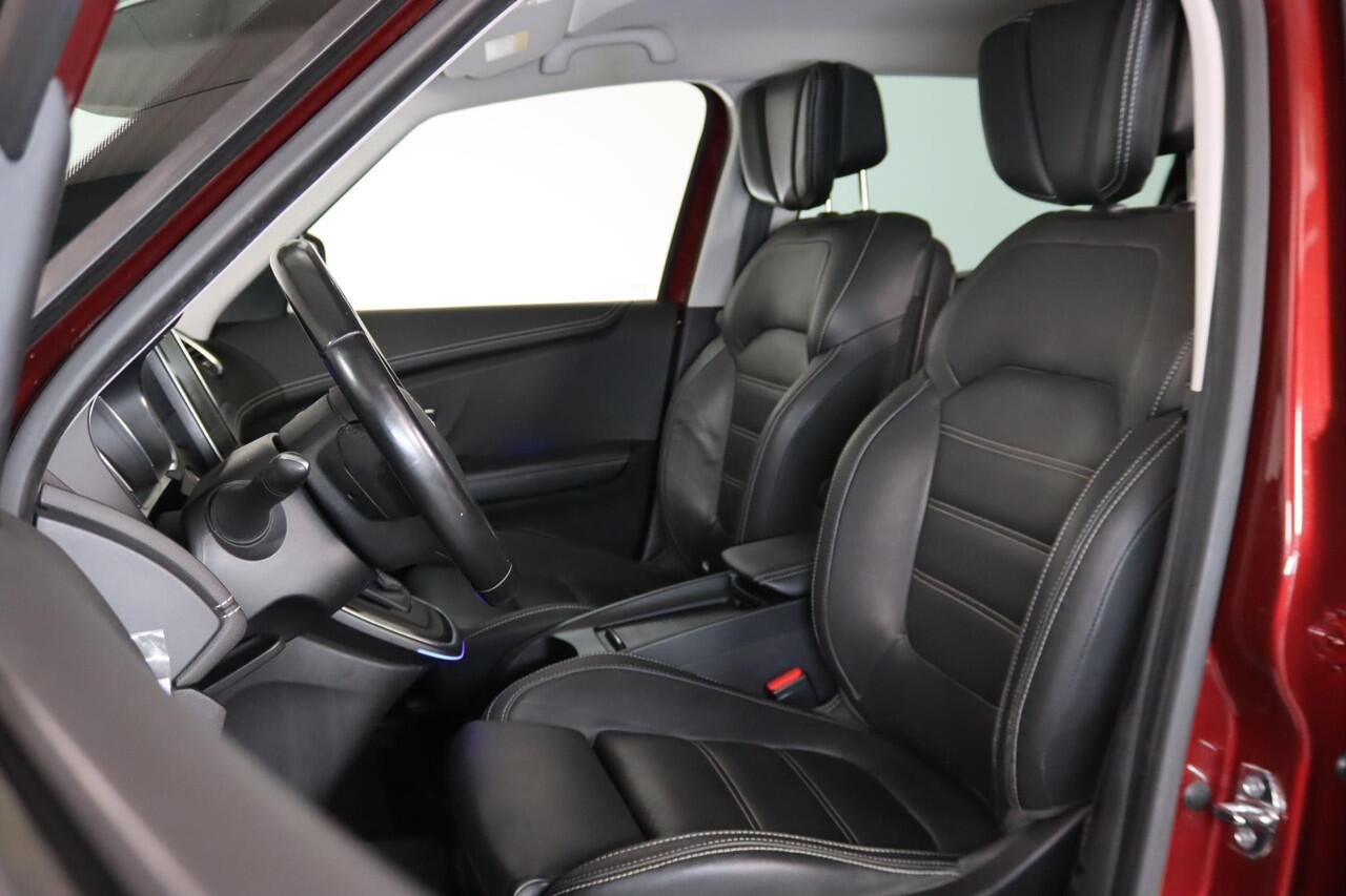 Renault GRAND SCENIC 1.3 TCe Bose Trekhaak, Leder, Head Up, Navigatie,