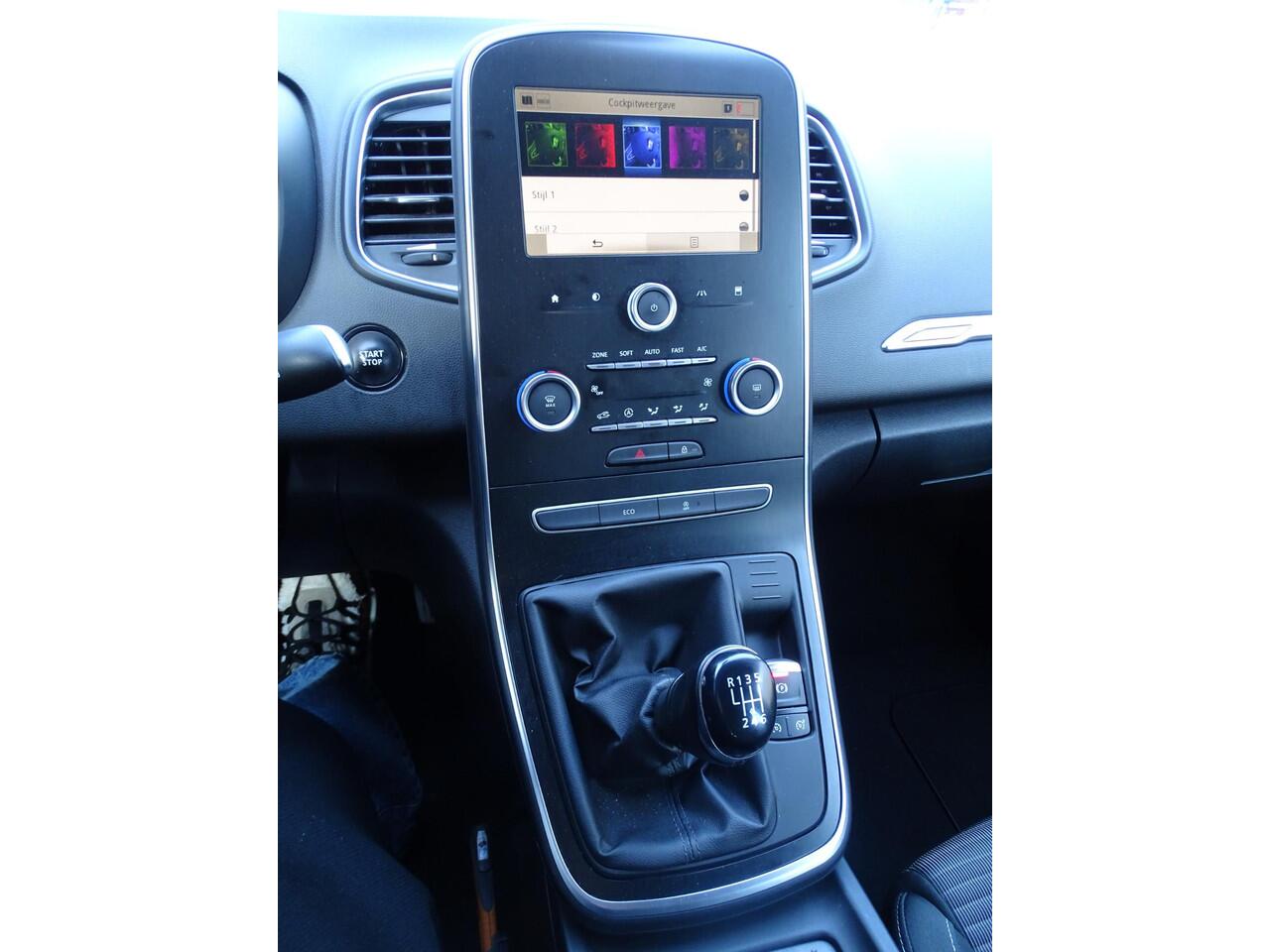 Renault GRAND SCENIC 1.5 dCi Zen Hybrid Assist 6-bak| 7-PERSOONS| MULTIMEDIA| NAVIGATIE| AIRCO/ECC| CRUISECONTOL| TREKHAAK