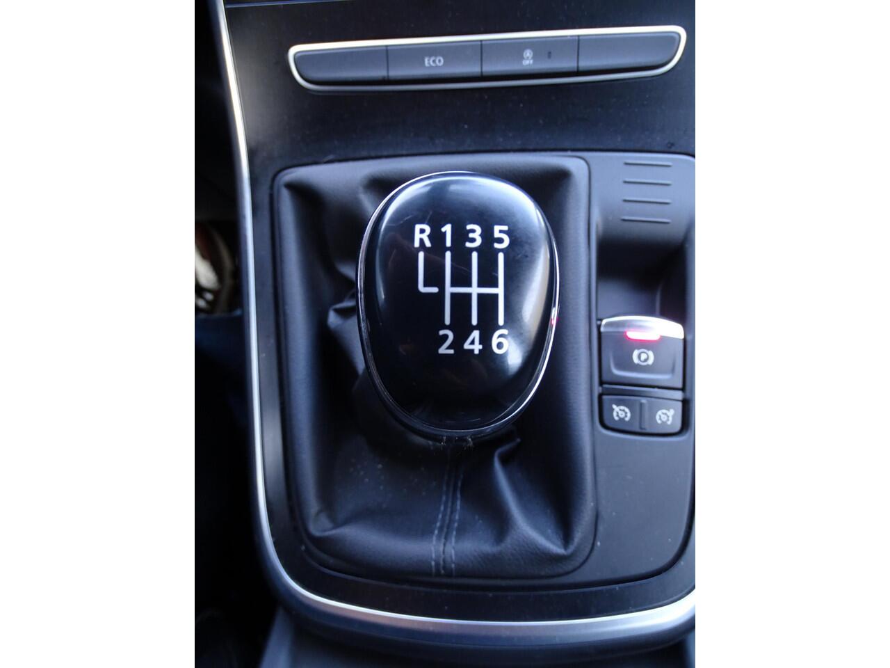 Renault GRAND SCENIC 1.5 dCi Zen Hybrid Assist 6-bak| 7-PERSOONS| MULTIMEDIA| NAVIGATIE| AIRCO/ECC| CRUISECONTOL| TREKHAAK