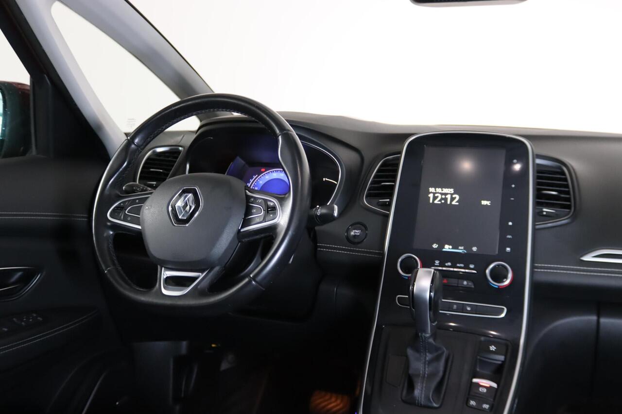 Renault GRAND SCENIC 1.3 TCe Bose Trekhaak, Leder, Head Up, Navigatie,