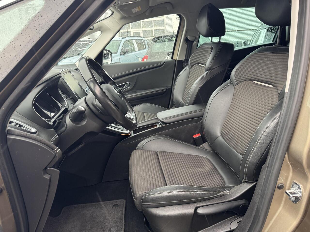 Renault GRAND SCENIC 1.3 TCe Bose AUTOMAAT / TREKHAAK / NAVIGATIE / BOSE AUDIO /