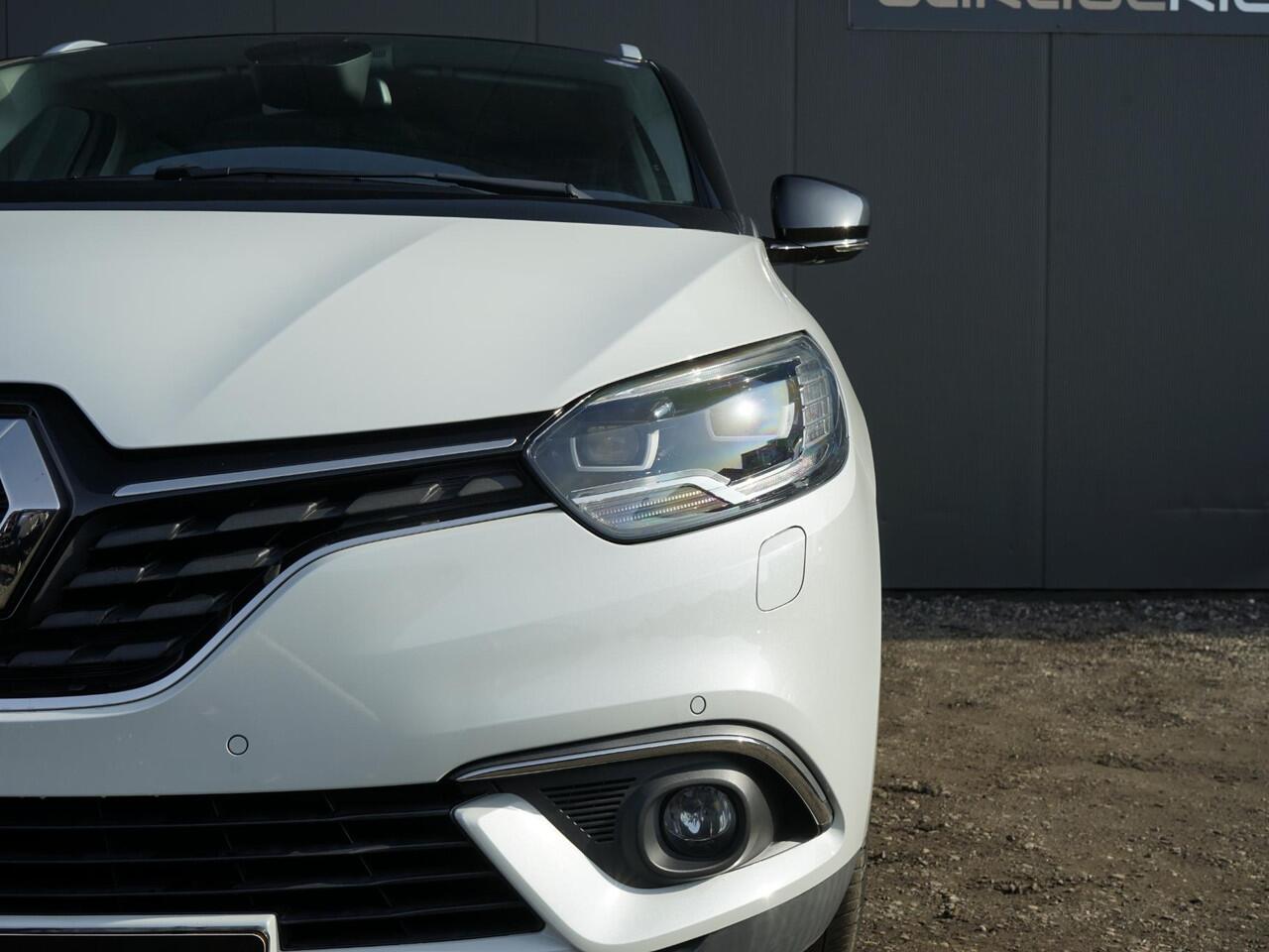 Renault GRAND SCENIC 1.3 TCe Bose 7p. Orig. NL / Dealer onderh. / AUTOMAAT / Easy Life Pack / Trekhaak / Two-Tone / Metallic wit / 7-Persoons / LED