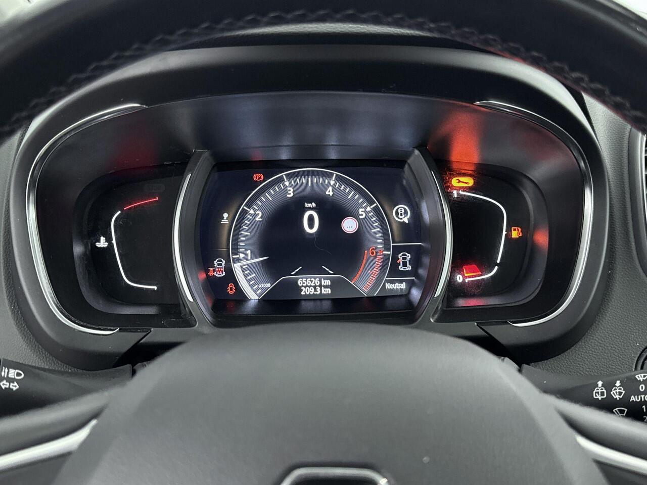 Renault GRAND SCENIC 1.3 TCe Bose 7p. 140Pk | Navigatie | Apple & Android Carplay | Climate Control | Parkersensoren Voor & Achter | Achteruitrijcamera | Panorama-Dak | Bose Geluidsysteem | Privacy Glass | Keyless Entry |