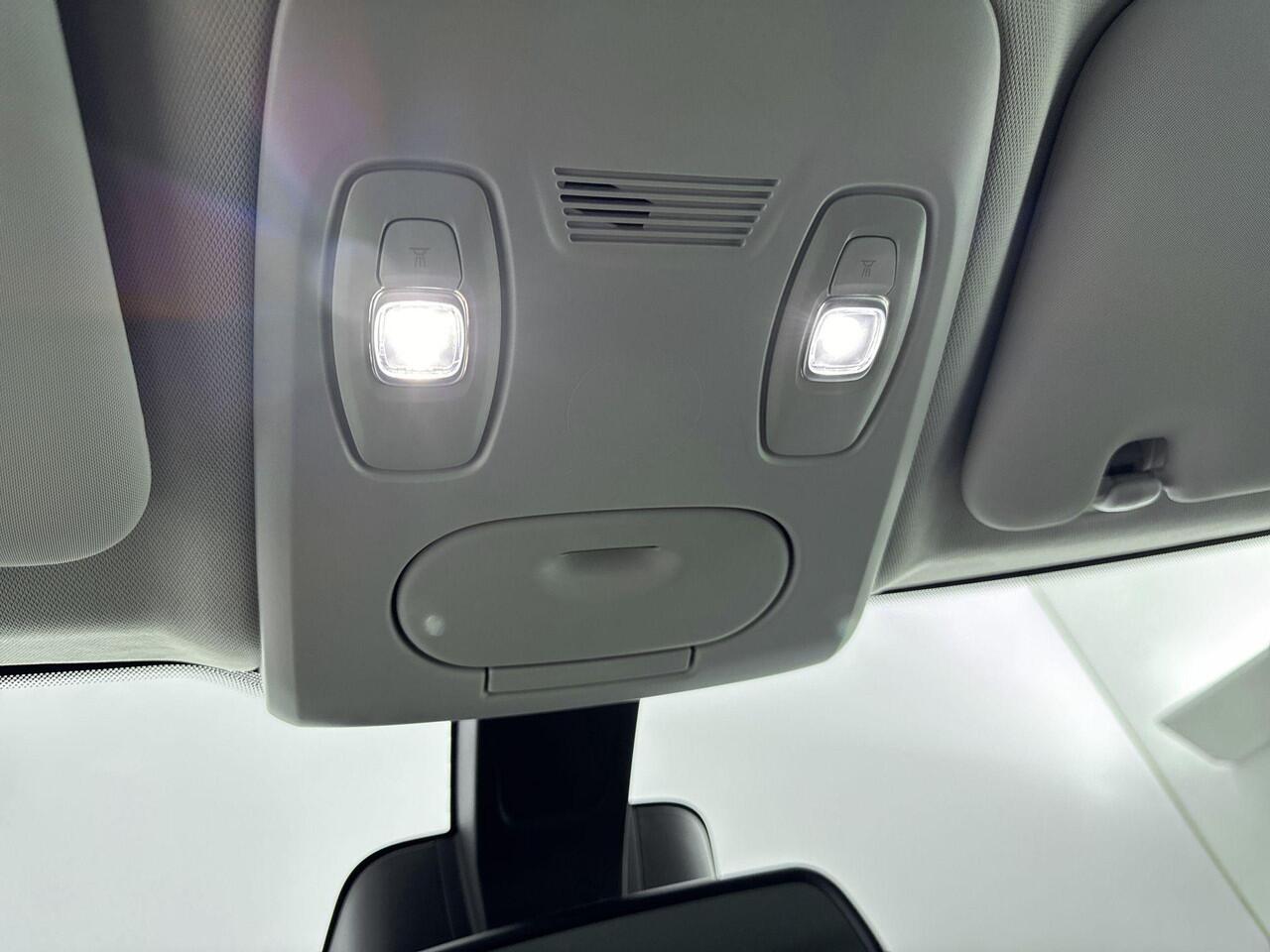 Renault GRAND SCENIC 1.3 TCe Intens 7p. | Apple CarPlay & Android Auto | Airco | Achteruitrijcamera | Parkeersensoren | Lichtmetalen velgen 20"