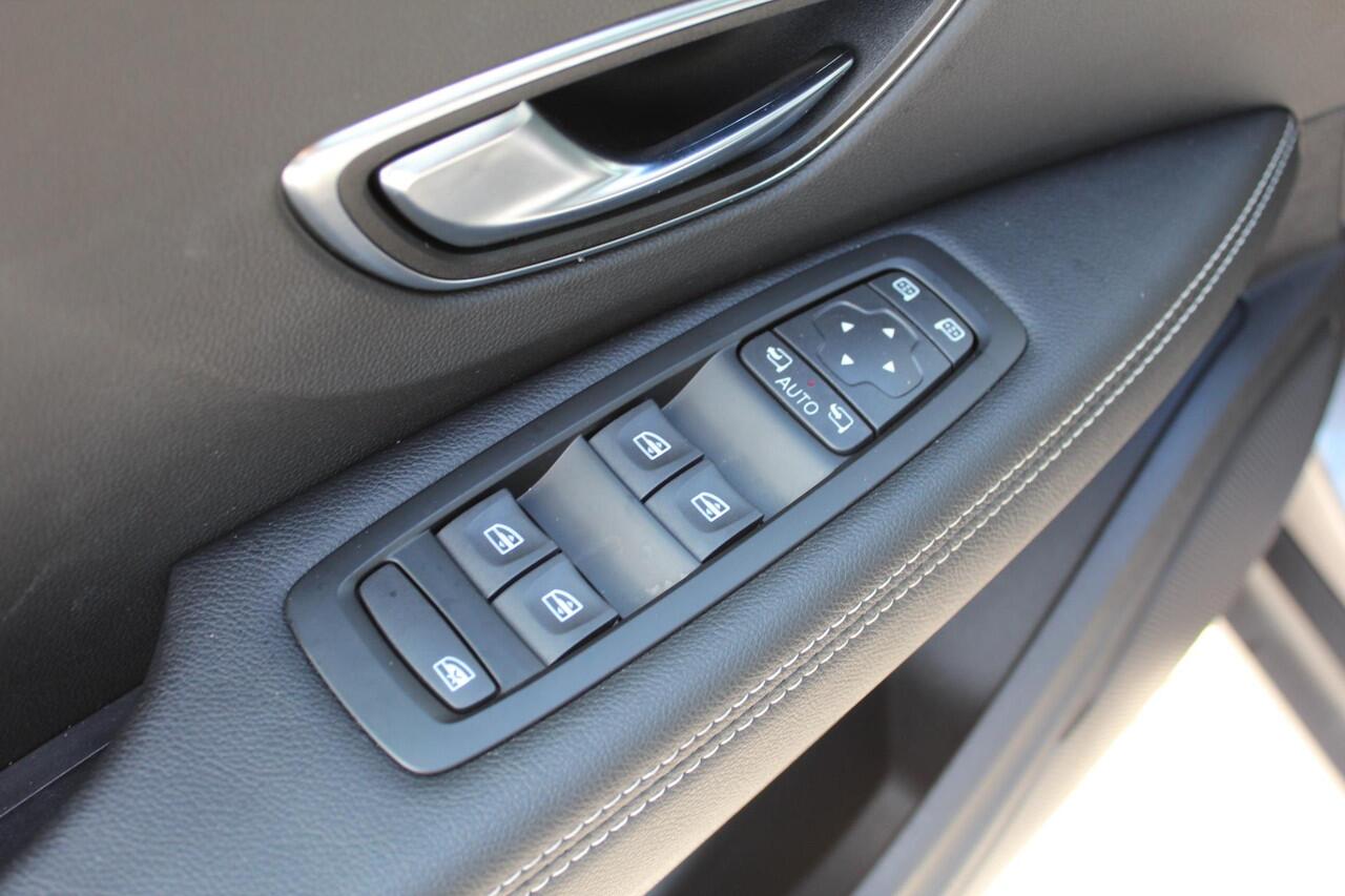 Renault GRAND SCENIC 1.3 TCe 140 Limited Luxe Trekvrm 1800KG