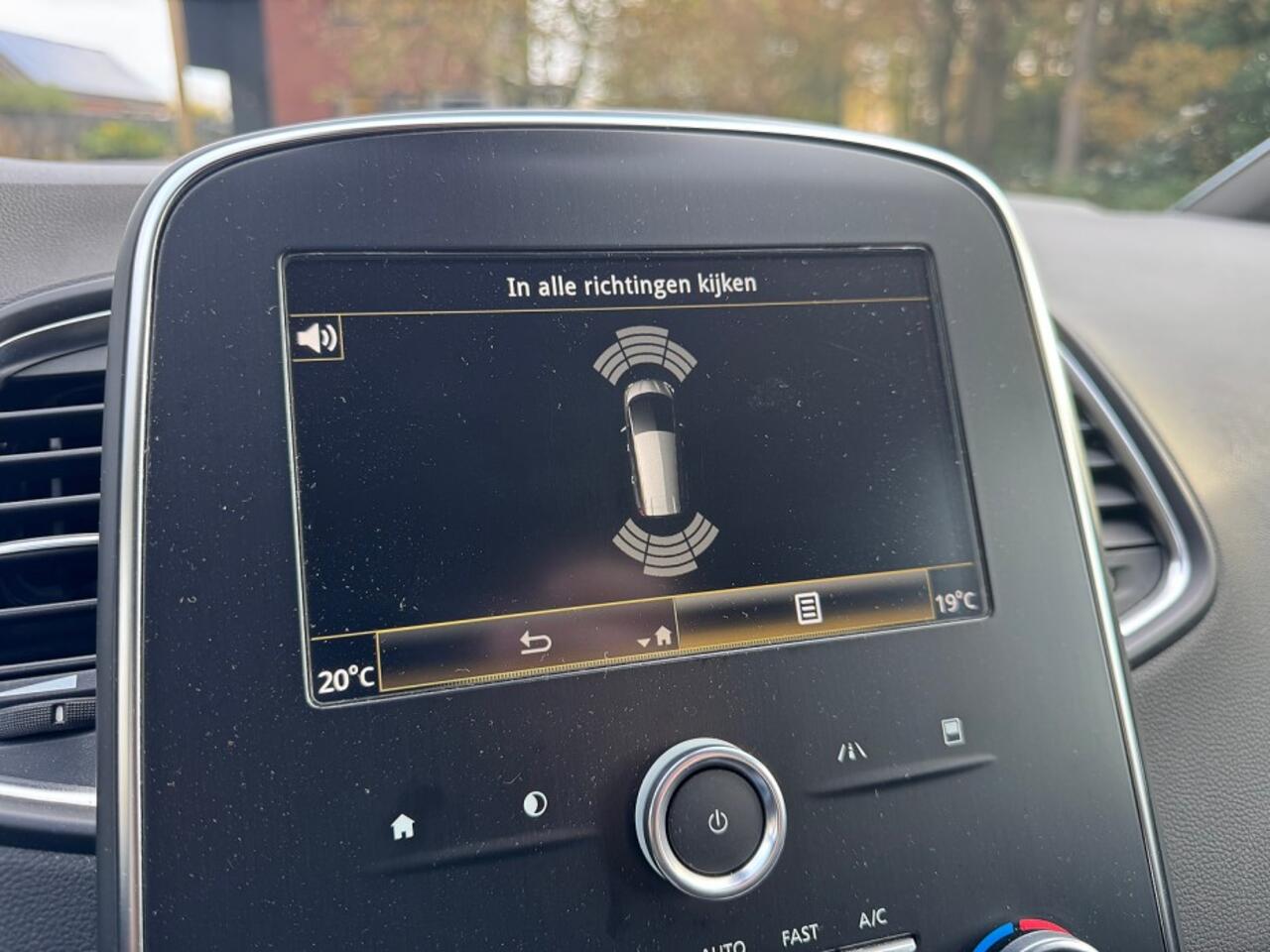 Renault GRAND SCENIC 1.3 TCe Limited ecc,lmv,pdc,2xchroom