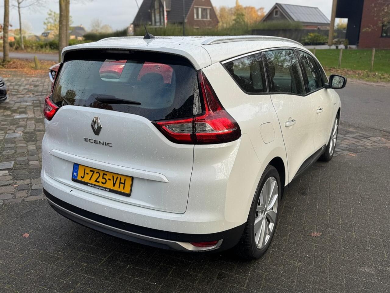 Renault GRAND SCENIC 1.3 TCe Limited ecc,lmv,pdc,2xchroom