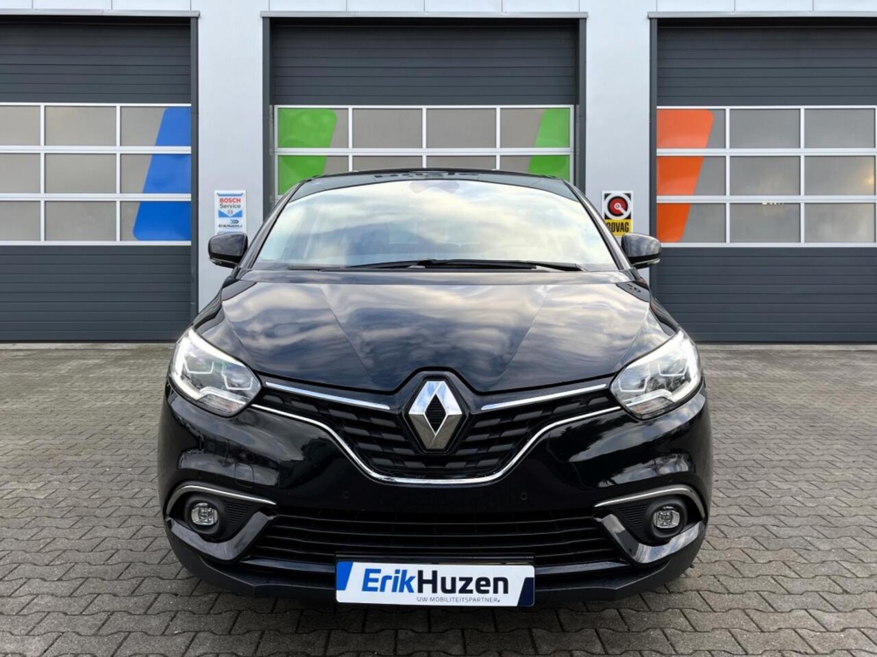 Renault GRAND SCENIC 1.3 TCE INTENS / 7 Pers / Trekhaak/ All-season / Carplay / APK